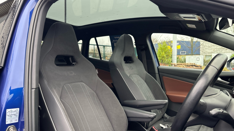 Volkswagen ID.4 150kW Max Pro Performance 77kWh 5dr Auto Electric Estate